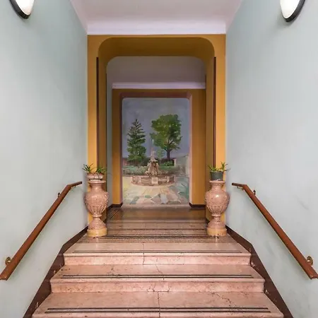 Easy Welcome Quinto Cielo Апартаменты *